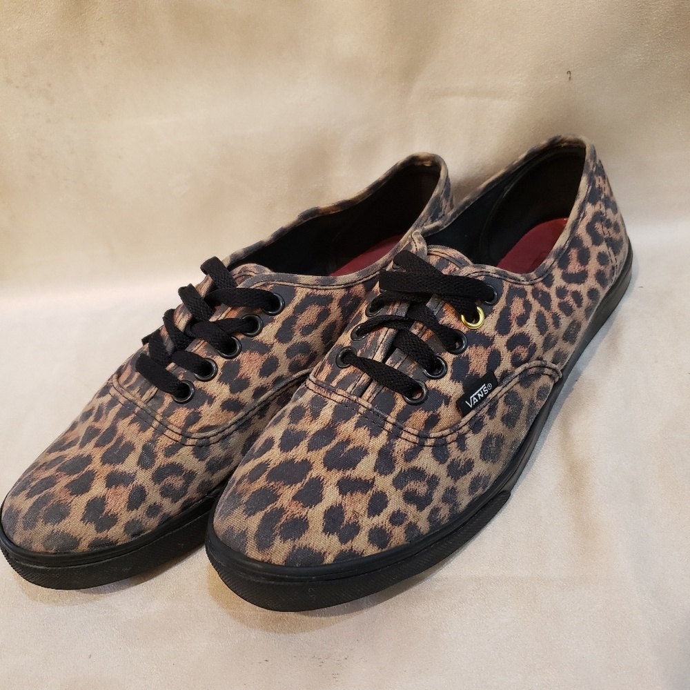 Cheetah print Vans